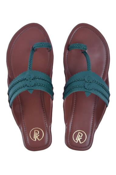 kolhapuri sandals
