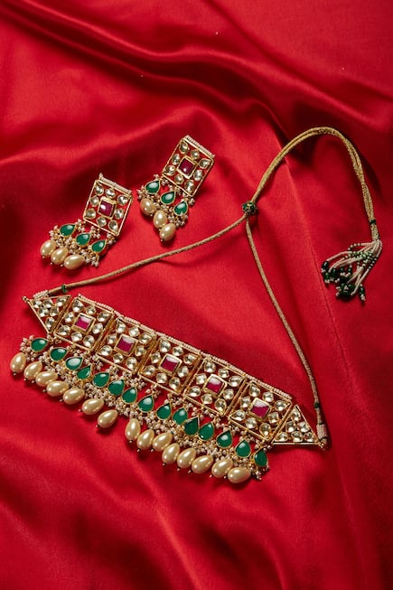 Kundan Choker Necklace With Earrings