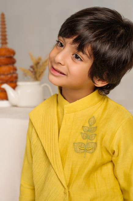 Buy The Right Cut Yellow Asymmetric Bundi And Kurta Set For Boys Online 