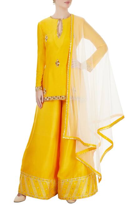 Yellow & white embroidered kurta set