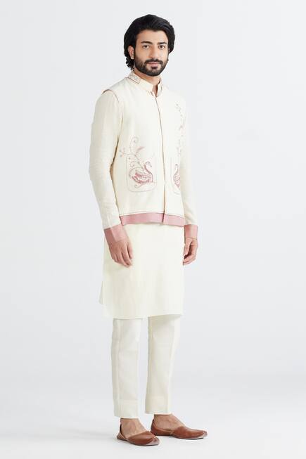 Buy Megha Bansal - Men White Matka Silk Hans Bundi And Kurta Set Online ...