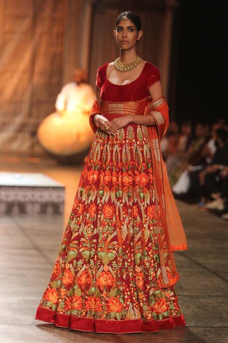 Buy Reynu Taandon Maroon Floral Embroidered Anarkali Gown Online | Aza ...