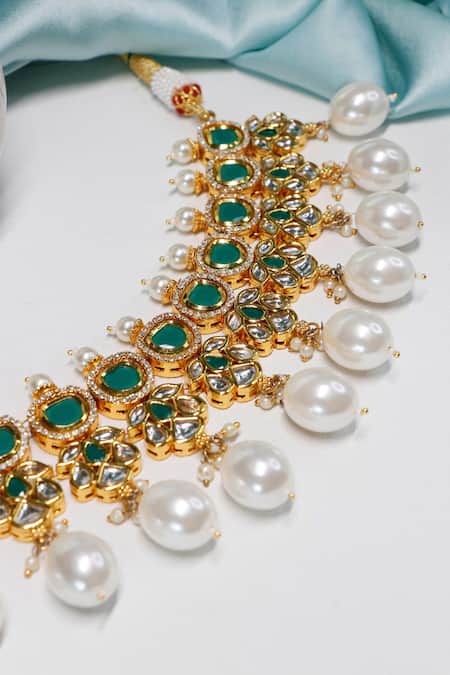 Shop Ishhaara Gold Plated Pearls Drop Choker Set Online at Aza Fashions Shop_Ishhaara_Gold Plated Pearls Drop Choker Set _Online_at_Aza_Fashions