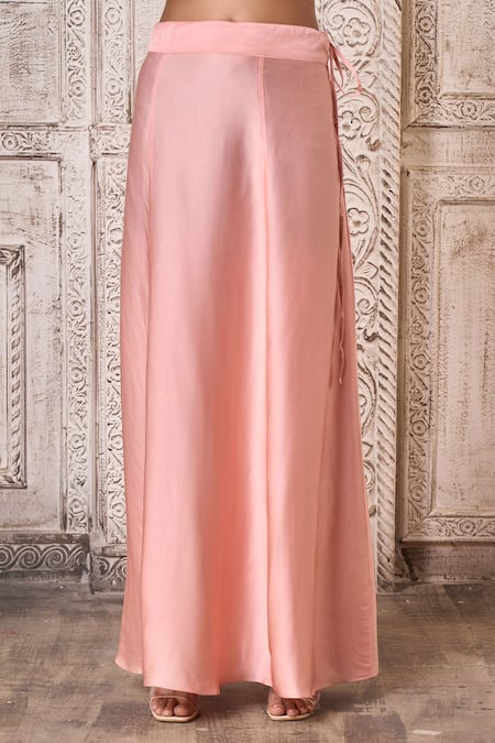 Shop Aariyana Couture Peach Modal, Net, Satin Pearls, Cut Scallop Embroidered Border Saree With Blouse Shop_Aariyana Couture_Peach Modal, Net, Satin Pearls, Cut Scallop Embroidered Border Saree With Blouse