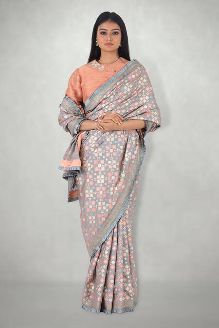 I Am Design Grey Silk Round Printed Saree Set Online at Aza Fashions I Am Design_Grey Silk Round Printed Saree Set _Online_at_Aza_Fashions