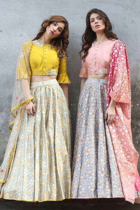Shop I Am Design Yellow Silk, Net Round Printed And Embroidered Lehenga Set Online at Aza Fashions Shop_I Am Design_Yellow Silk, Net Round Printed And Embroidered Lehenga Set _Online_at_Aza_Fashions