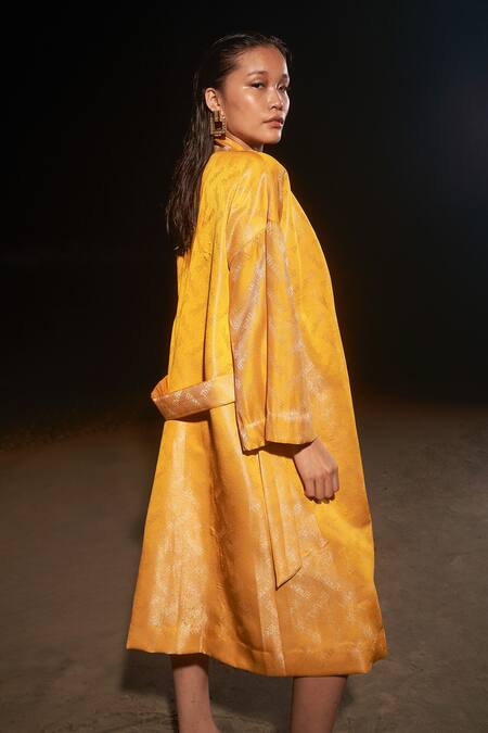 Buy Therealb Yellow 100% Cotton Signature Dress Square, Jacket Open Print With Online at Aza Fashions Buy_Therealb_Yellow 100% Cotton Signature Dress Square, Jacket Open Print With _Online_at_Aza_Fashions