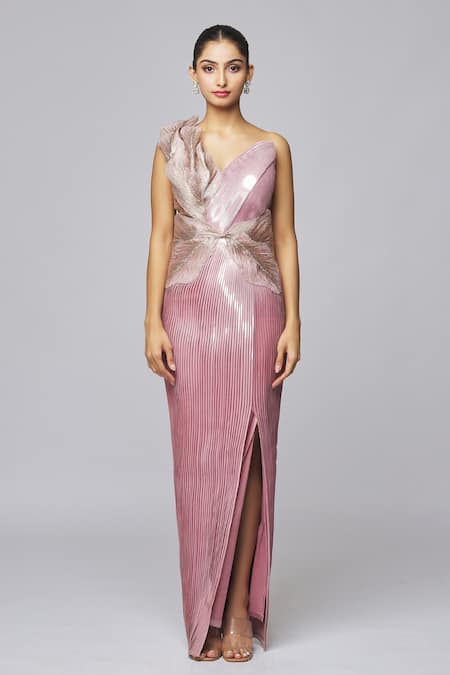 Amit Aggarwal Pink Tulle Metallic Thread V-neck Floral Structured One Shoulder Gown at Aza Fashions Amit Aggarwal_Pink Tulle Metallic Thread V-neck Floral Structured One Shoulder Gown _at_Aza_Fashions