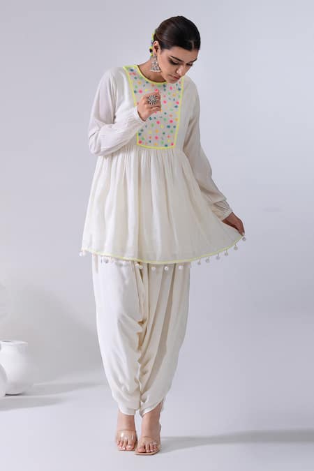 Kacha Tanka Ivory Cotton Voile Embroidery Thread Yoke Kediya Kurta And Dhoti Pant Set 