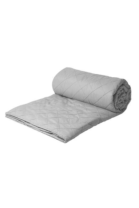 Buy H2h Grey Linen Embroidered Felipe Diamond Pattern Bedcover Set Online at Aza Fashions Buy_H2h_Grey Linen Embroidered Felipe Diamond Pattern Bedcover Set_Online_at_Aza_Fashions