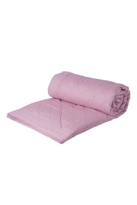 H2h Pink Linen Madeleine Diamond Bed Cover Set Online at Aza Fashions H2h_Pink Linen Madeleine Diamond Bed Cover Set_Online_at_Aza_Fashions