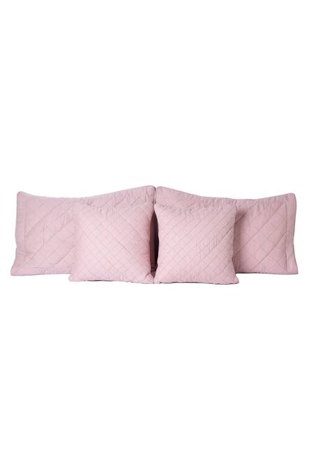Shop H2h Pink Linen Madeleine Diamond Bed Cover Set Online at Aza Fashions Shop_H2h_Pink Linen Madeleine Diamond Bed Cover Set_Online_at_Aza_Fashions
