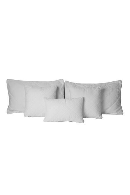 H2h_White Linen Diamond Pattern Bedcover Set_at_Aza_Fashions