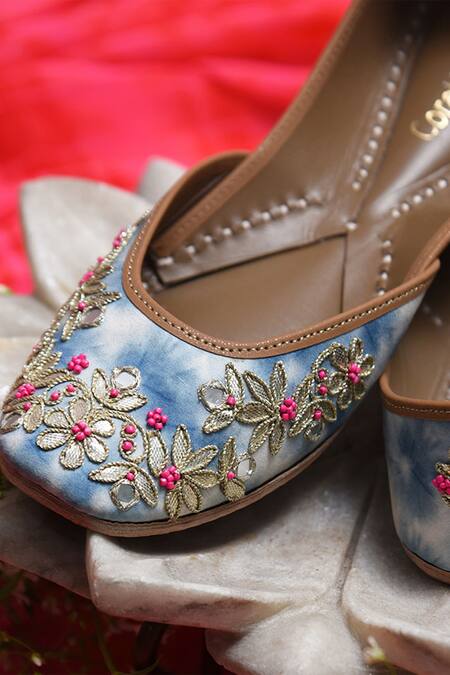 Coral Haze_Blue Embroidered Sky Handcrafted Tie Dye Silk Juttis_Online_at_Aza_Fashions