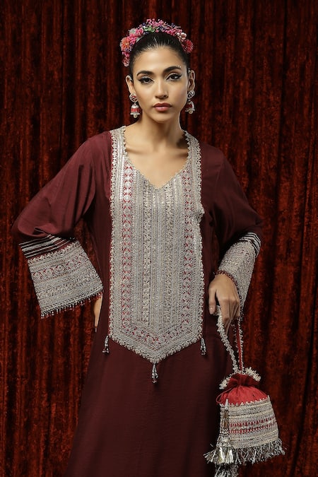 Buy Shikhar Sharma Maroon Silk Chanderi Badla, Dori, Gota Leaf Neck Kaftan Online at Aza Fashions Buy_Shikhar Sharma_Maroon Silk Chanderi Badla, Dori, Gota Leaf Neck Kaftan _Online_at_Aza_Fashions