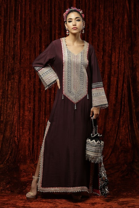 SHIKHAR SHARMA Wine Silk Chanderi Embroidered And Embellished Gota Sweetheart Neck Kurta Kaftan 