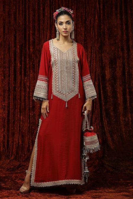 Shikhar Sharma Silk Chanderi Embroidered Kurta Kaftan 