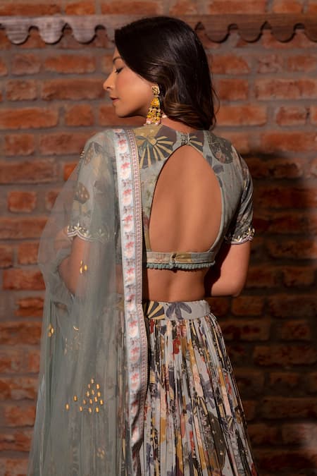 Vana Ethnics_Grey Net, Georgette, Viscose Floral Scallop V Neck Print Lehenga Set _at_Aza_Fashions