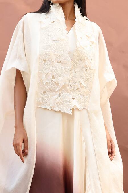 Richa Khemka Beige Organza, Modal, Taffeta Applique V-neck Forsea Kaftan And Ombre Dress Set Online at Aza Fashions Richa Khemka_Beige Organza, Modal, Taffeta Applique V-neck Forsea Kaftan And Ombre Dress Set _Online_at_Aza_Fashions