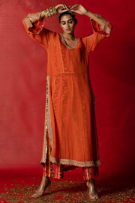 Pooja-Keyur Orange Kurta Organza Printed And Embroidered Floral & Aari Work Pant Set 