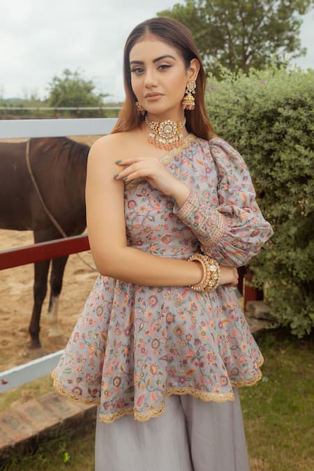 Safaa_Grey Lining Shantoon, Vegan Silk Floral Azra Woven Peplum Kurta And Sharara Set _Online_at_Aza_Fashions