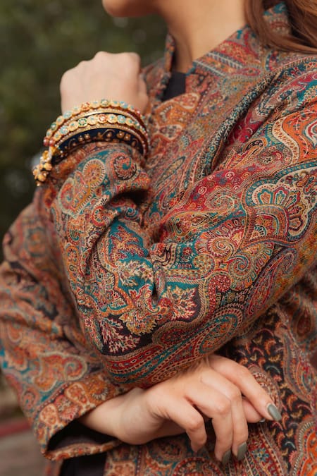 Shop_Safaa_Multi Color Acrylic Viscose Blend, Lining Satin, Pashmina Sherine Woven Set _Online_at_Aza_Fashions