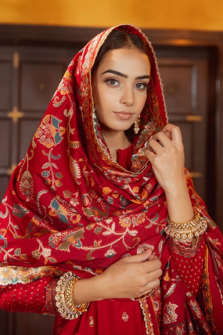 Buy Safaa Red Lining Shantoon, Moonga Silk Kani Weave Yazrin Floral Woven Kurta Set Online at Aza Fashions Buy_Safaa_Red Lining Shantoon, Moonga Silk Kani Weave Yazrin Floral Woven Kurta Set _Online_at_Aza_Fashions