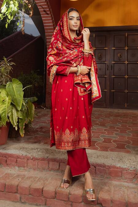 Shop Safaa Red Lining Shantoon, Moonga Silk Kani Weave Yazrin Floral Woven Kurta Set Online at Aza Fashions Shop_Safaa_Red Lining Shantoon, Moonga Silk Kani Weave Yazrin Floral Woven Kurta Set _Online_at_Aza_Fashions