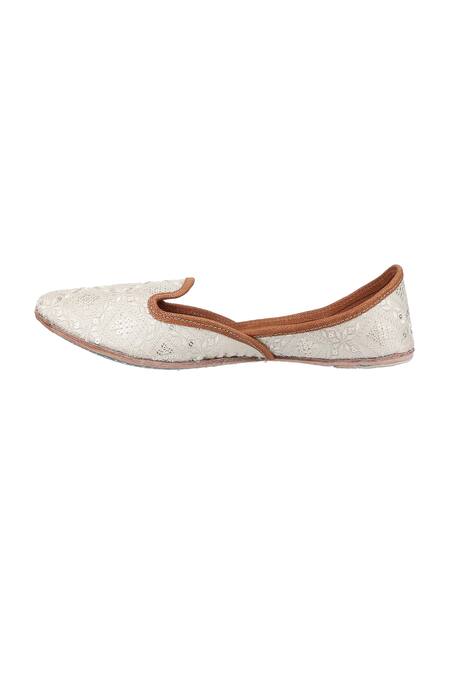 Buy_Imlee Jaipur_Grey Embroidered Thread And Sequin Work Moccasin Juttis _Online_at_Aza_Fashions