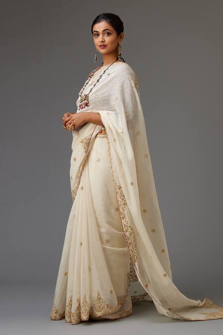 Kora_Off White Saree Cotton Chanderi Embroidery Gota Flower With Choli  _Online_at_Aza_Fashions