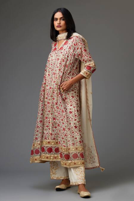 Kora_Red Silk, Cotton, Chanderi Gota Patti, Embroidery, Tassels V-neck Kurta Set _at_Aza_Fashions