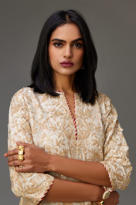 Buy_Kora_Off White Cotton, Silk, Chanderi Gota Patti, Sequins, Embroidered Kurta Set _Online_at_Aza_Fashions