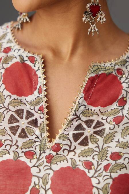 Shop Kora Red Silk, Cotton Cut Work, Chanderi Hand Block Print A-line Kurta Set Online at Aza Fashions Shop_Kora_Red Silk, Cotton Cut Work, Chanderi Hand Block Print A-line Kurta Set _Online_at_Aza_Fashions