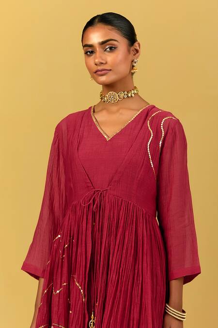 Shop Ikshita Choudhary Maroon Chanderi Embroidery V-neck Hand Jacket And Kurta Set Online at Aza Fashions Shop_Ikshita Choudhary_Maroon Chanderi Embroidery V-neck Hand Jacket And Kurta Set _Online_at_Aza_Fashions