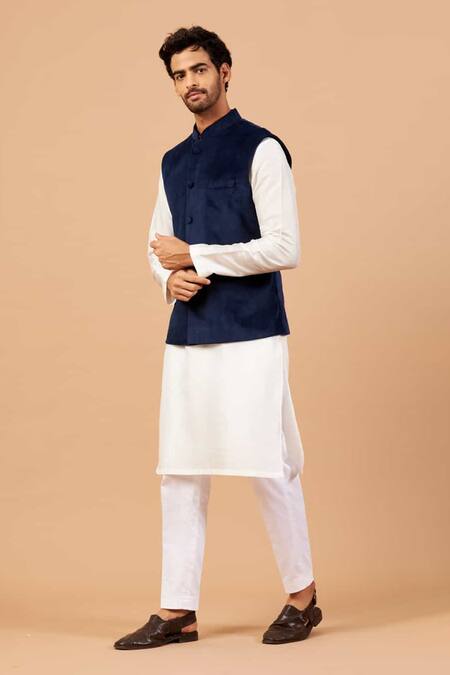 Hilo Design Blue Velvet, Silk, Cotton, Lycra Bundi Kurta Set Online at Aza Fashions Hilo Design_Blue Velvet, Silk, Cotton, Lycra Bundi Kurta Set _Online_at_Aza_Fashions