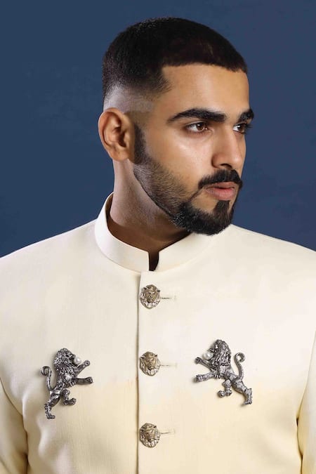 Buy_Cosa Nostraa_Black Fireball Brass Carved Brooch Set Of 2_Online_at_Aza_Fashions