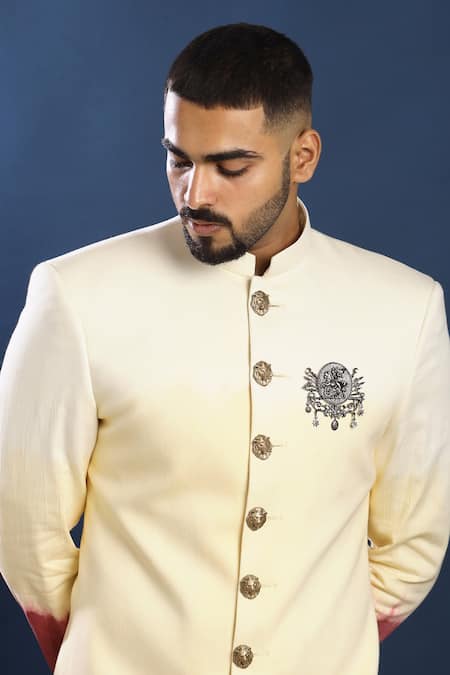 Buy Cosa Nostraa Black Warrior Prince Brass Craved Brooch Online at Aza Fashions Buy_Cosa Nostraa_Black Warrior Prince Brass Craved Brooch_Online_at_Aza_Fashions