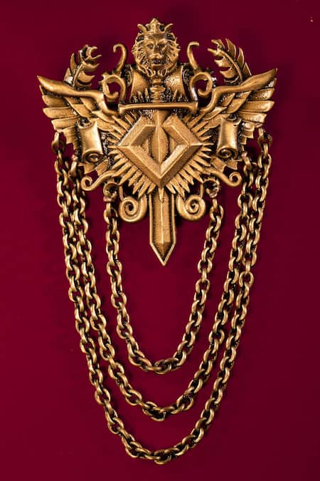 Shop Cosa Nostraa Gold Super Stunner Brass Carved Brooch at Aza Fashions Shop_Cosa Nostraa_Gold Super Stunner Brass Carved Brooch _at_Aza_Fashions