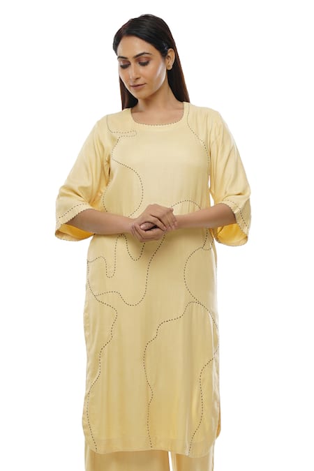 Khat_Yellow Tencil Twill Embroidery Chawal Taaka Square Abstract Kurta And Palazzo Set _at_Aza_Fashions