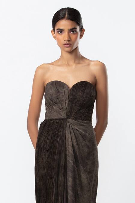 Saaksha & Kinni_Black Chiffon, Satin Sweetheart Neck Abstract Print Slit Gown_Online_at_Aza_Fashions