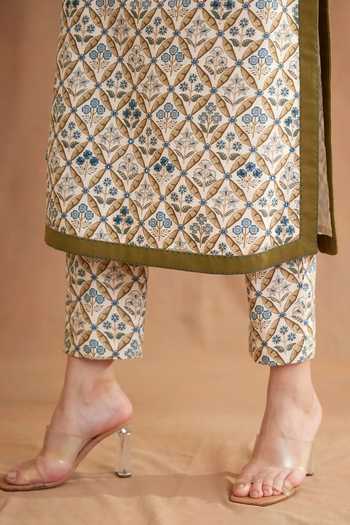 Nikasha_Blue Cotton Sequins, Mirrors Split V-neck Placket Embroidered Kurta And Pant Set _at_Aza_Fashions