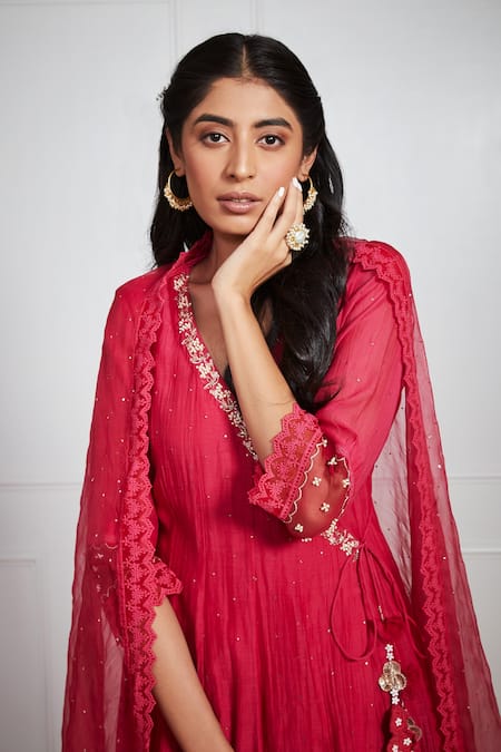 Label Mansi Nagdev Red Malai Chanderi Embroidery Mukaish V Neck Nabawiya Placket Angrakha Set  4