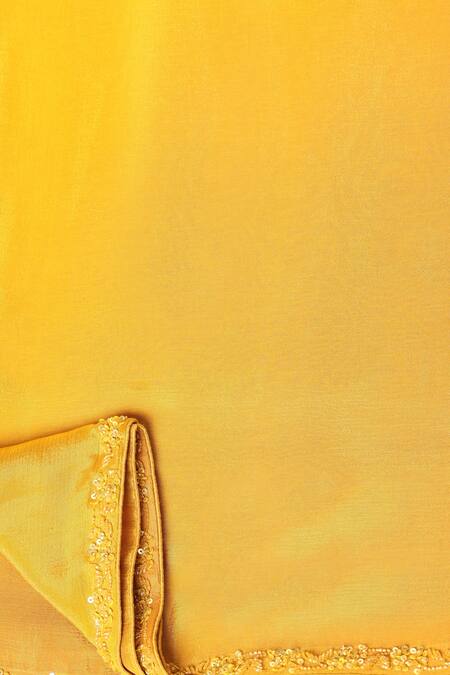 Two Sisters By Gyans_Yellow Chiffon Ombre Border Embroidered Saree With Unstitched Blouse Fabric _at_Aza_Fashions