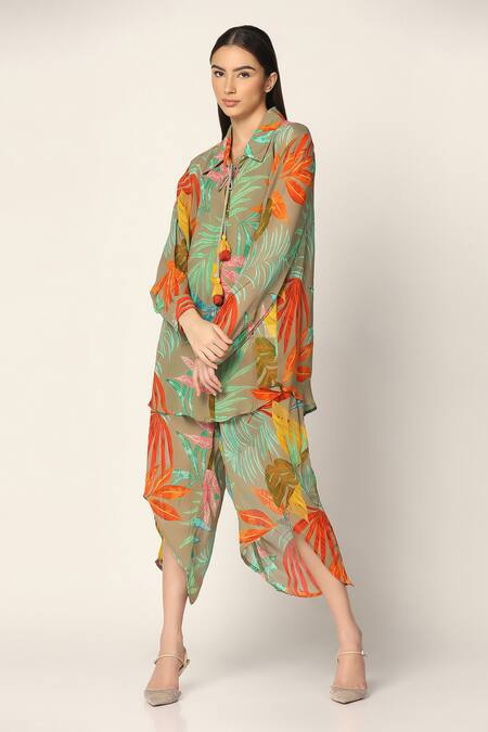 Two Sisters By Gyans Green Georgette Tassels Collared Tropical Print Shirt And Pant Set Online at Aza Fashions Two Sisters By Gyans_Green Georgette Tassels Collared Tropical Print Shirt And Pant Set _Online_at_Aza_Fashions