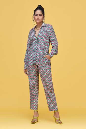 Buy_Raasa_Green Crepe Floral Ulta Tulip Print Pants _Online_at_Aza_Fashions
