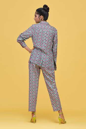 Buy_Raasa_Green Crepe Tulip Print Collared Neck Ulta Shirt And Pant Set _Online_at_Aza_Fashions