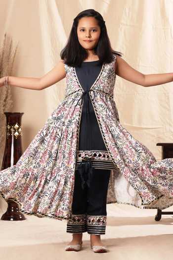 Littlecheer_White Modal, Cotton, Viscose Lace Kurta Set With Printed Shrug _Online_at_Aza_Fashions