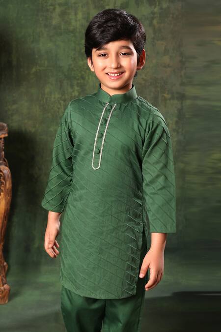 Buy_Littlecheer_Green Cotton Satin Solid Kurta And Pyjama Set _Online_at_Aza_Fashions