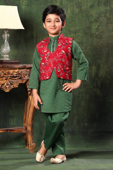 Buy Red 3-Piece Ethnic Suit for Men by NAWABZADE Online | Ajio.com
