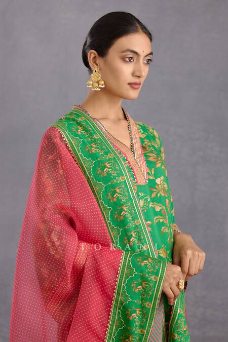 Shop_Torani_Green Silk, Chiffon Gota Patti, Lace, Tassels Rang Naaz Barkha Kurta Pant Set _Online_at_Aza_Fashions